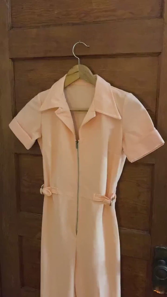 Load and play video in Gallery viewer, Peach 70s Romper, Size XS
